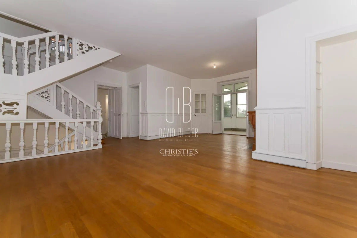 Historic Seafront Villa in Pornic – Pointe de Gourmalon — 4