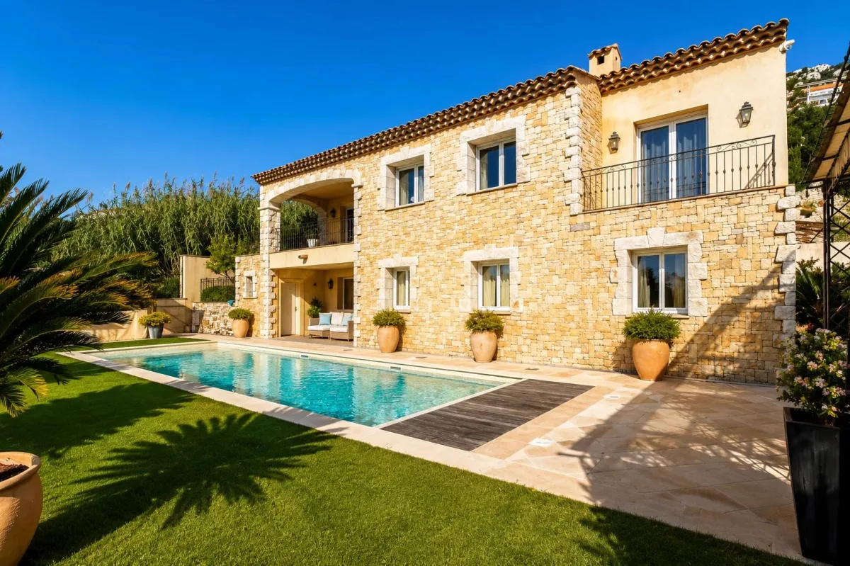 Prestigious Villa in Eze — 2 Properties 450m² Pool Mediterranean — 2