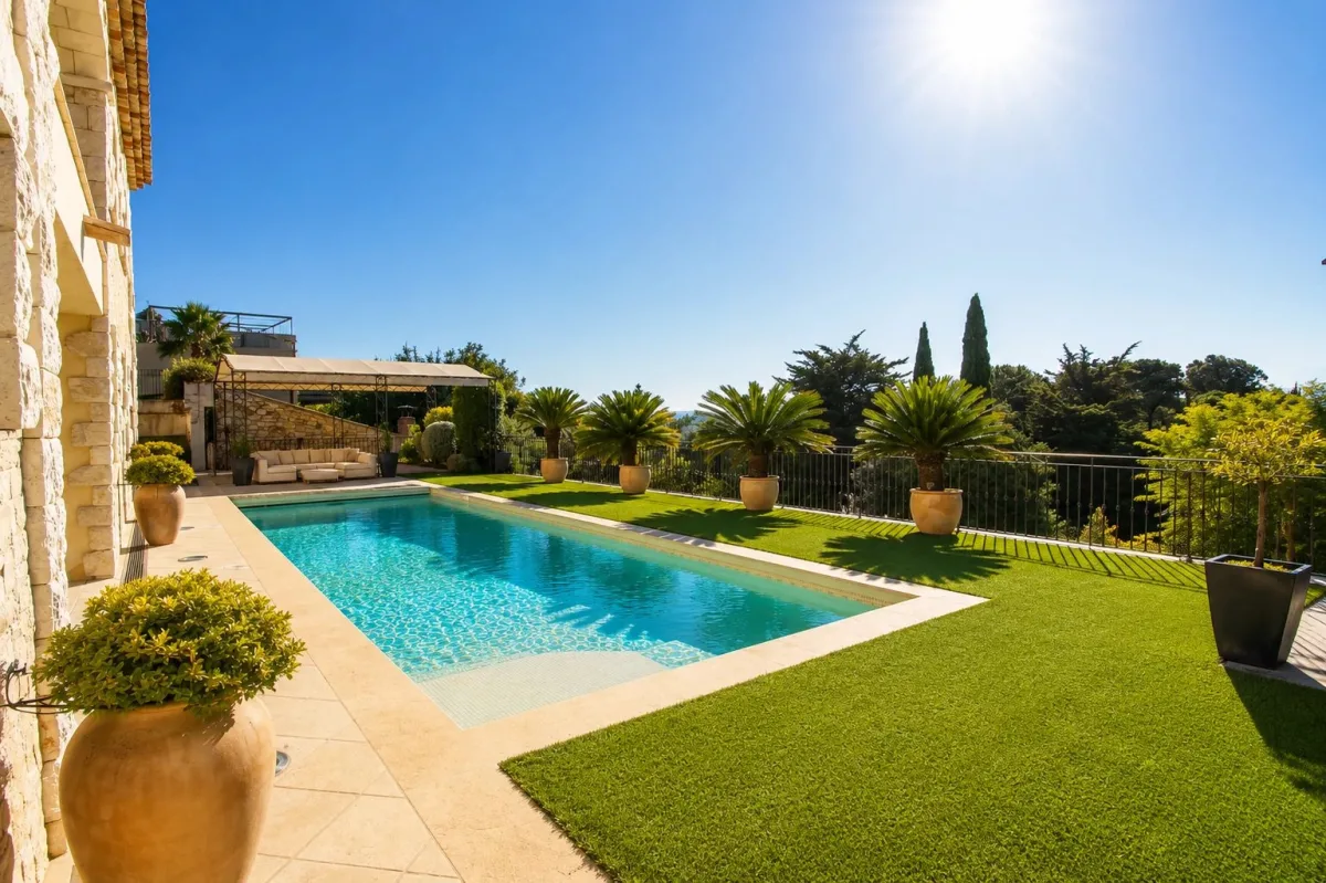 Prestigious Villa in Eze — 2 Properties 450m² Pool Mediterranean — 3