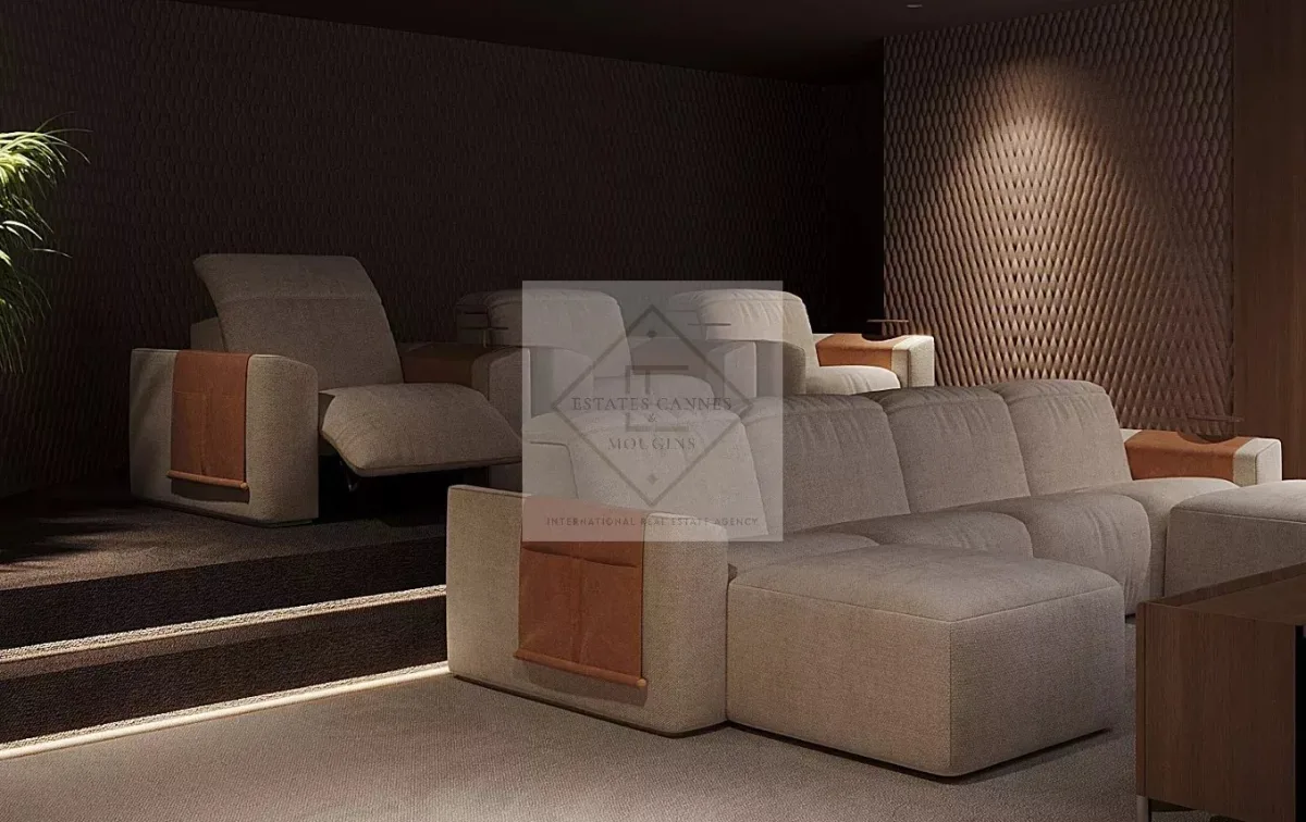 Prestigious Villa in Cannes, Private Gated Estate, 500 m² of Contemporary Luxury — 3