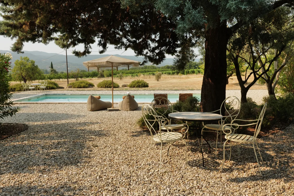 Prestigious Luberon Villa in Saint-Saturnin-lès-Apt — 5