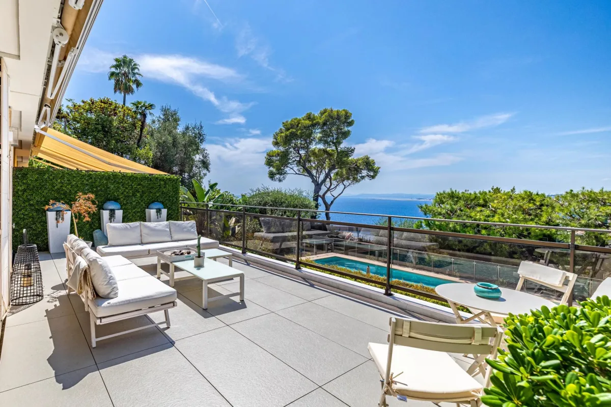 Prestigious Apartment Mont Boron, Nice – Panoramic Sea Views — 2