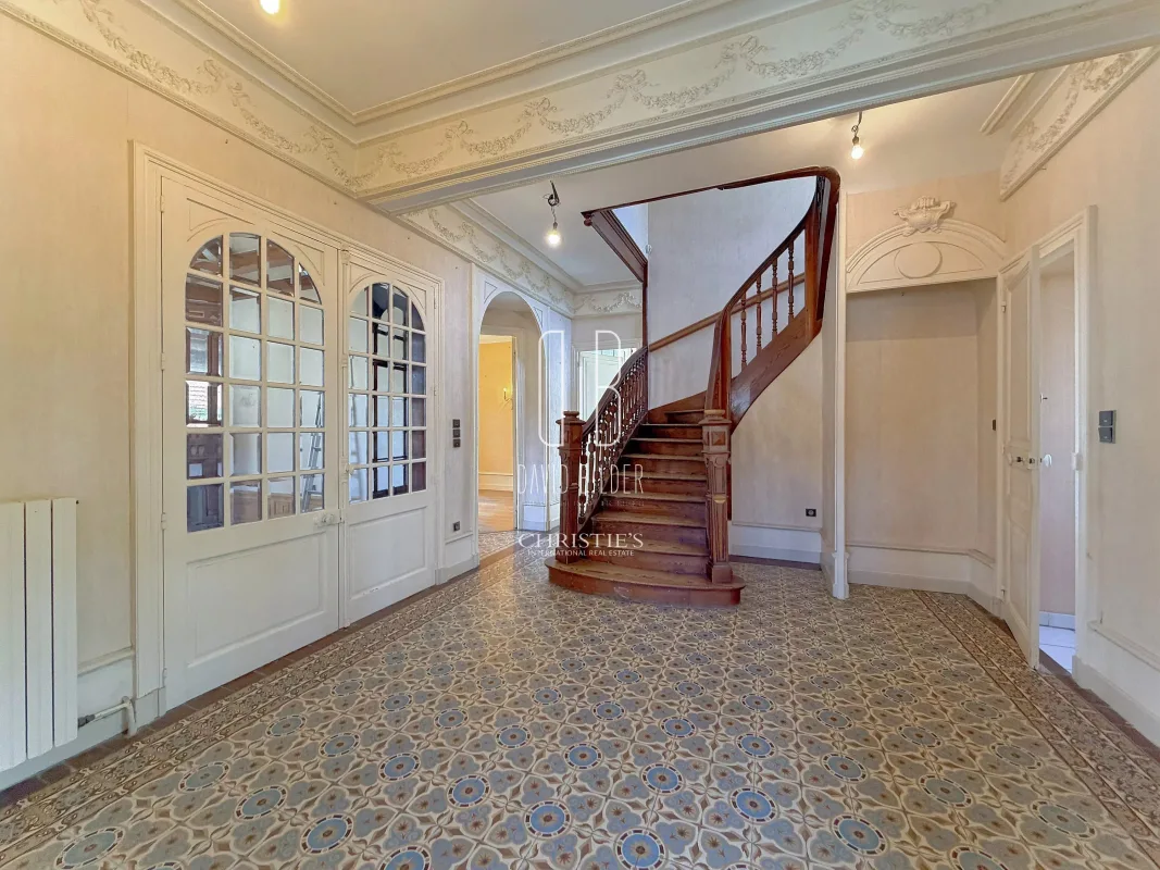 Historic 1914 Villa in La Baule-Benoît — 3