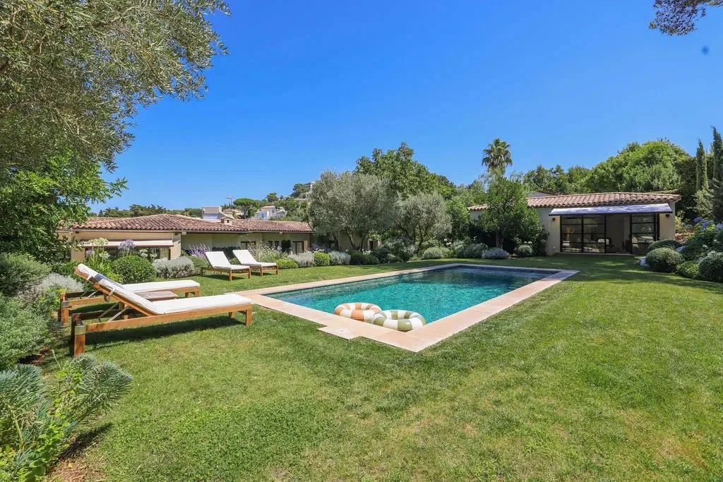 Villa de prestige au Cannet, 258 m² plain-pied avec piscine — 2