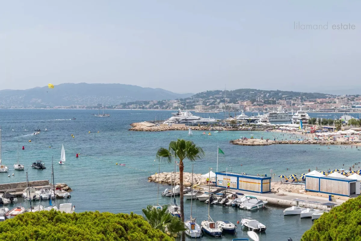 EXCLUSIVITY - POINTE CROISETTE - PALM BEACH- ROOFTOP WITH SEA VIEW — 2