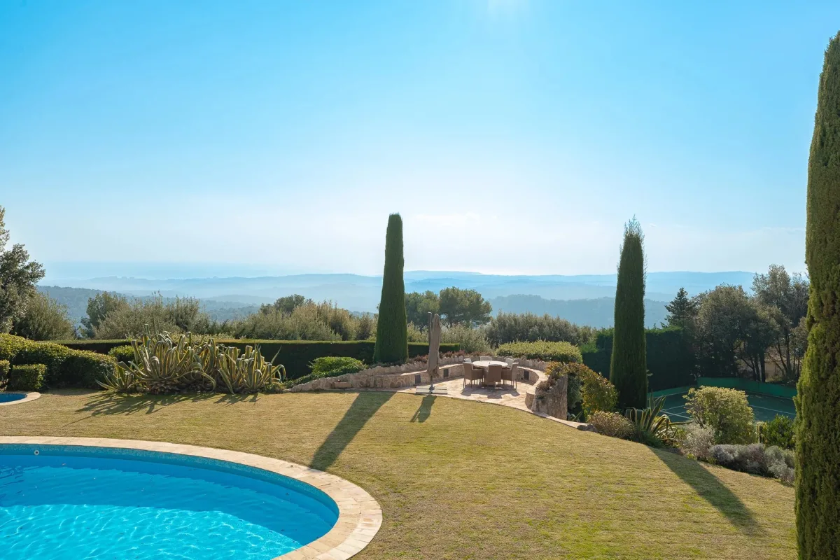 Villa de prestige Tourrettes-sur-Loup, vue mer spectaculaire — 5