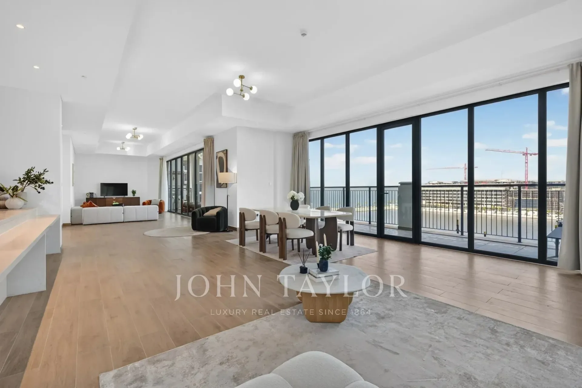 Prestigious Triplex Port de La Mer — Private Rooftop in Jumeirah, Dubai — 2