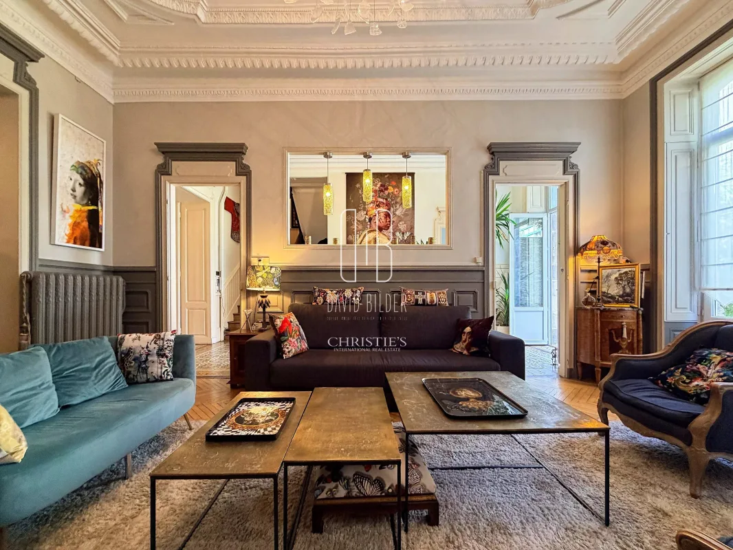 Prestigious Property with Indoor Swimming Pool in Nantes — 2