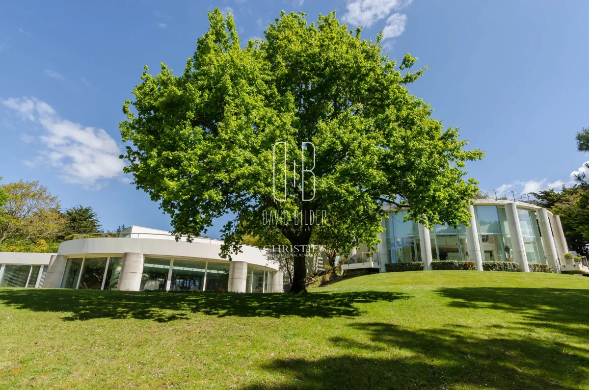 Exceptional Estate with Pool and Grounds in Guérande — 4