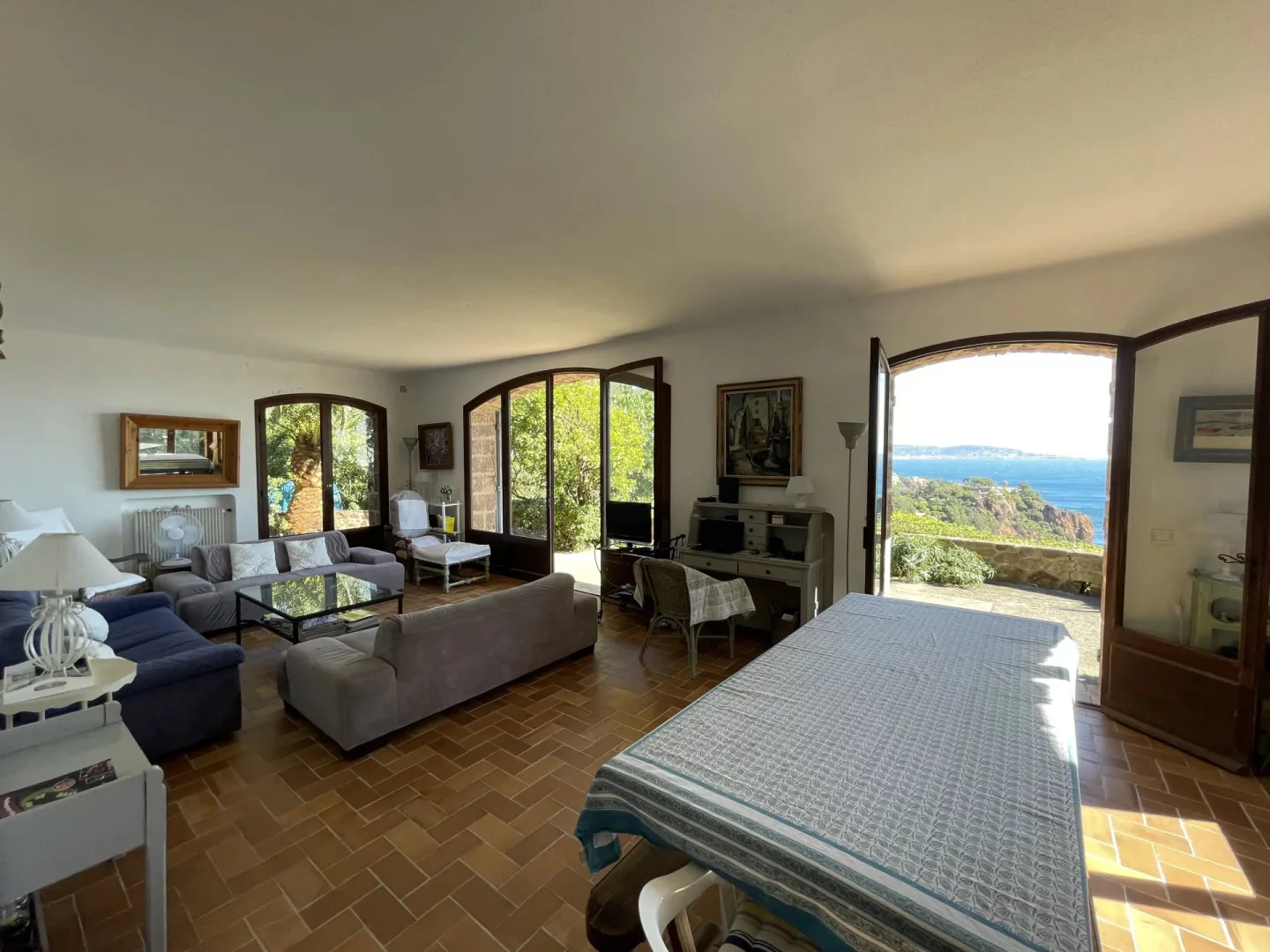 Luxury Villa with Panoramic Sea Views in Miramar — 5