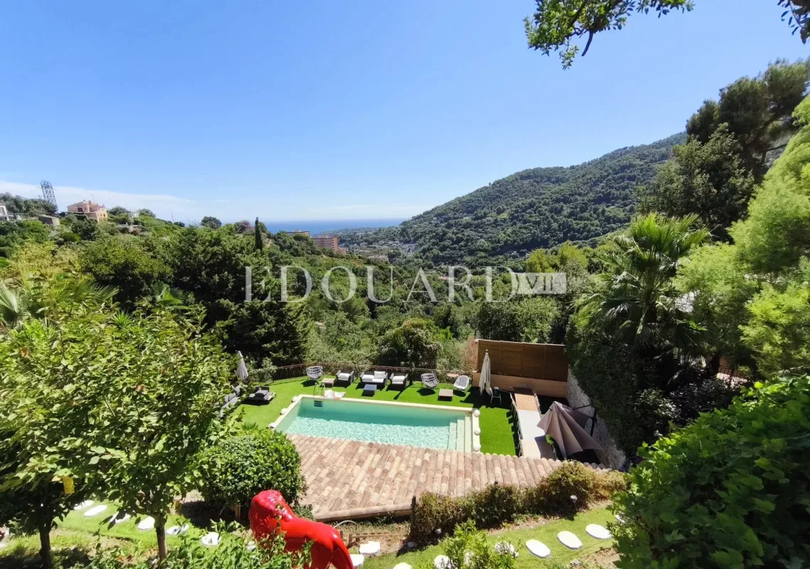 Prestigious Villa in Menton with Pool and Panoramic Sea Views — 3