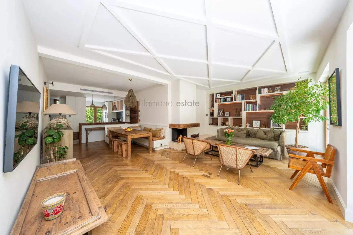 Prestige Apartment with Private Pool for Sale in Cannes — 5