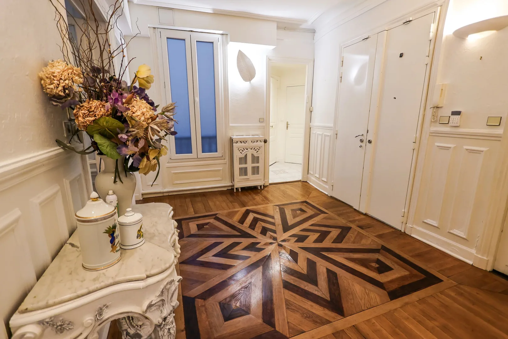 Prestigious 153 sqm Apartment in the Heart of Paris 9th — 3