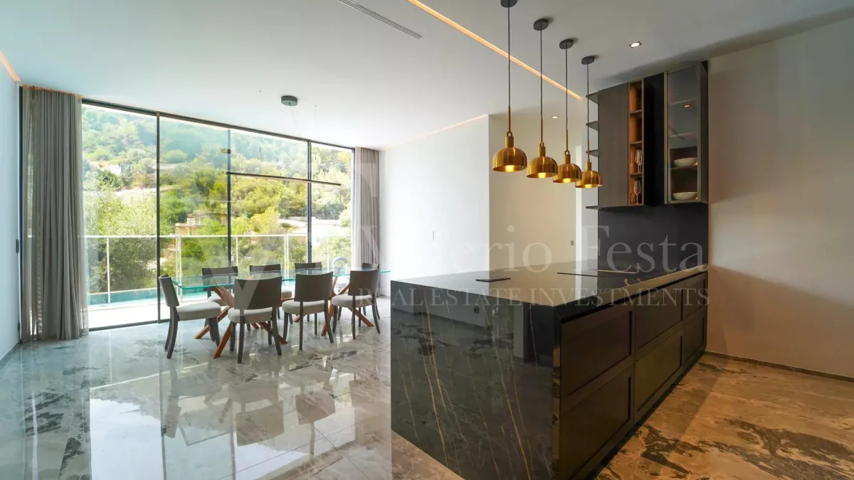 Contemporary Villa with Sea Views in Roquebrune-Cap-Martin — 2