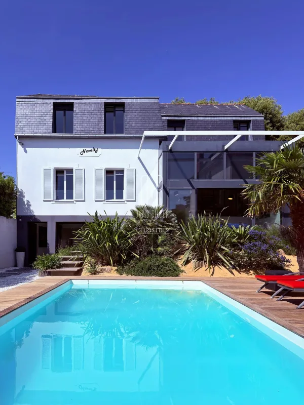 Luxury Villa in La Baule-Benoît, Steps from the Beach — 4