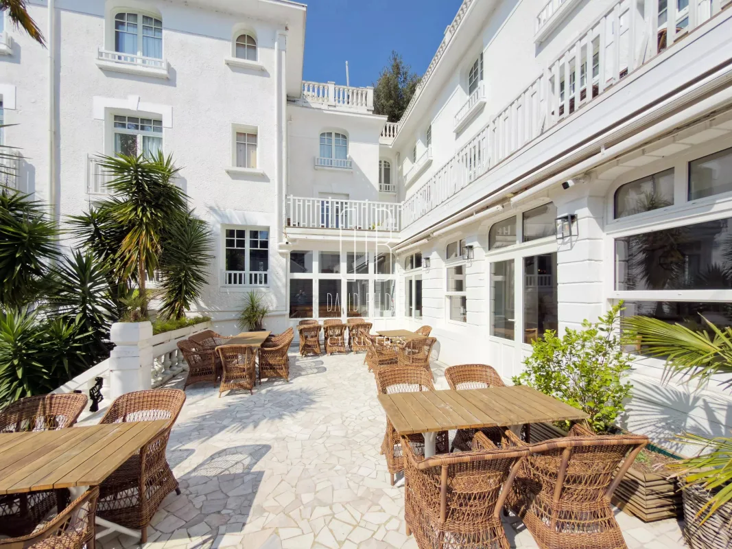 La Palmeraie : An Exceptional Art Deco Estate in La Baule — 3