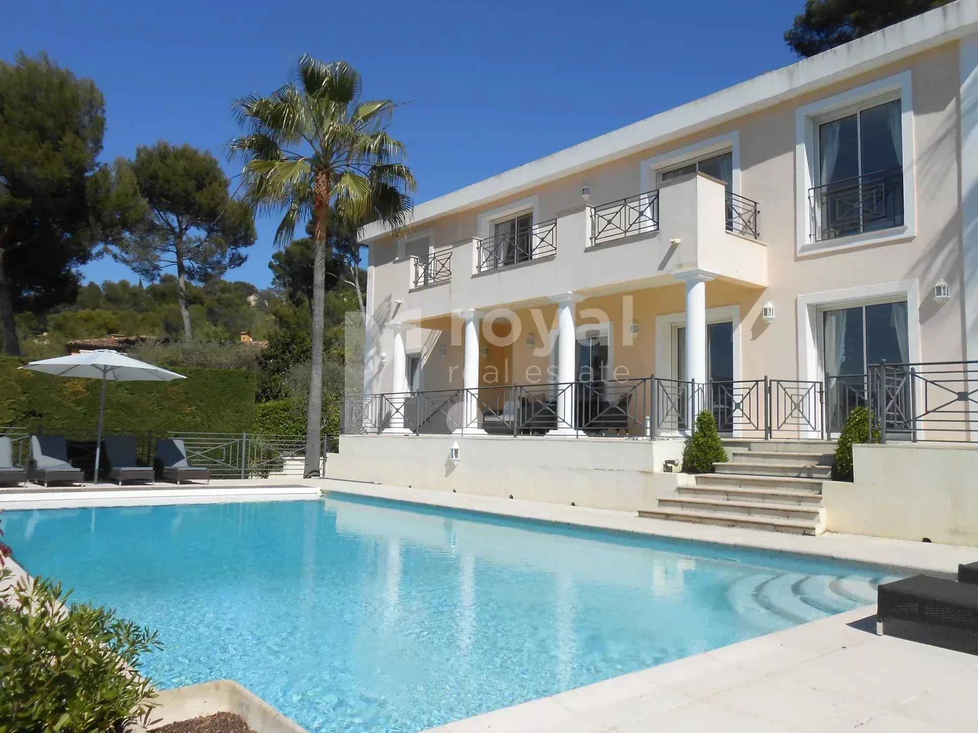 Prestige Villa with Panoramic Views at Royal Mougins Golf — 1
