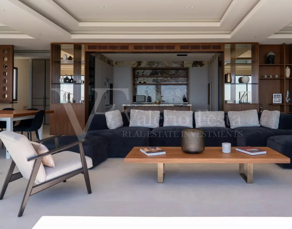 Contemporary Villa with Panoramic Views over Monaco — 4