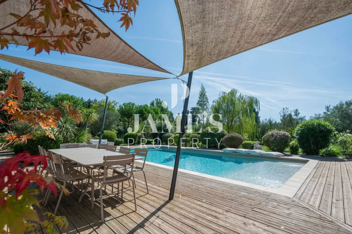 Prestigious Estate with Olive Grove Near Saint-Rémy-de-Provence — 5