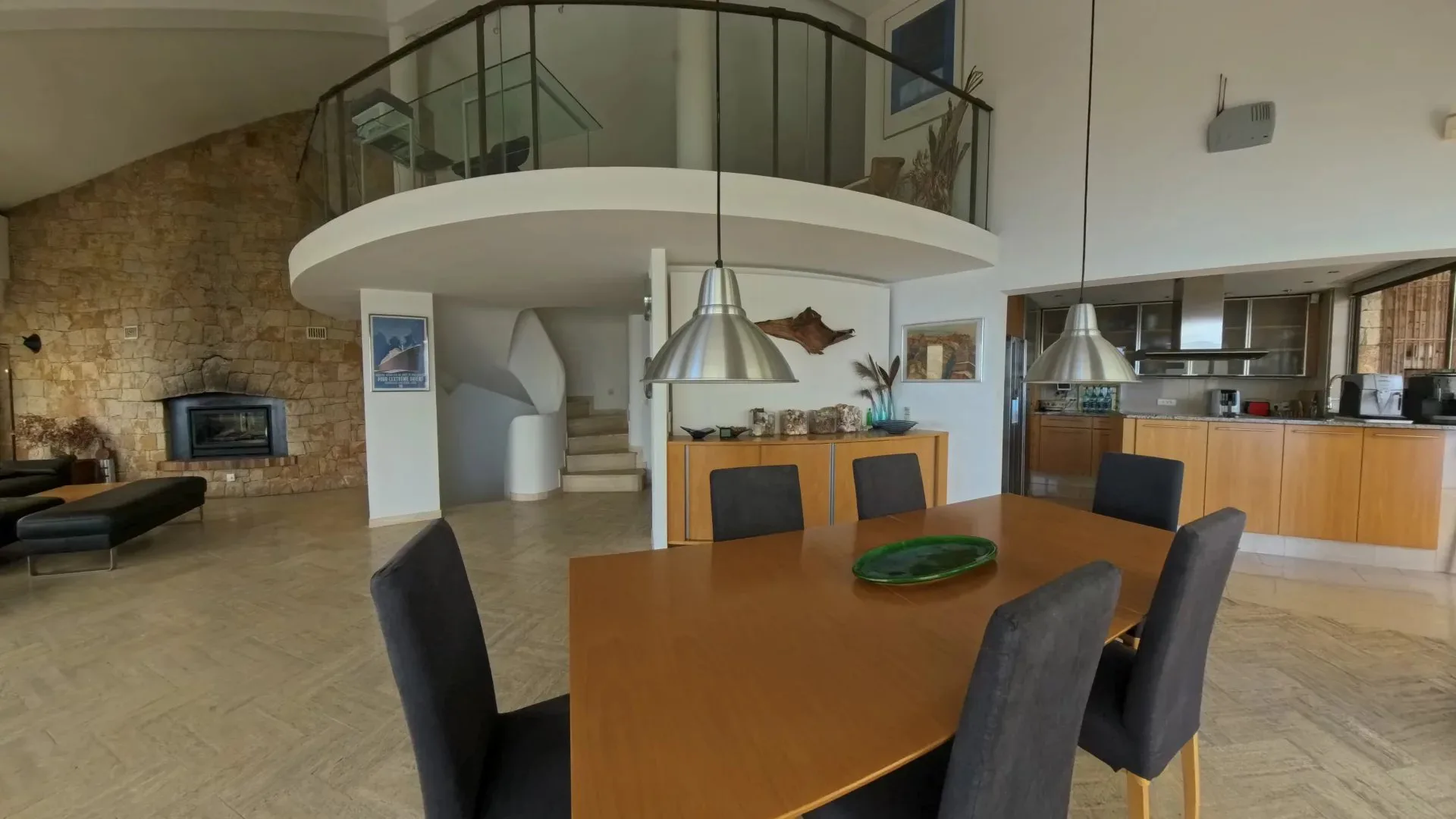 Architect-Designed Villa with Panoramic Sea Views in Théoule-sur-Mer — 3