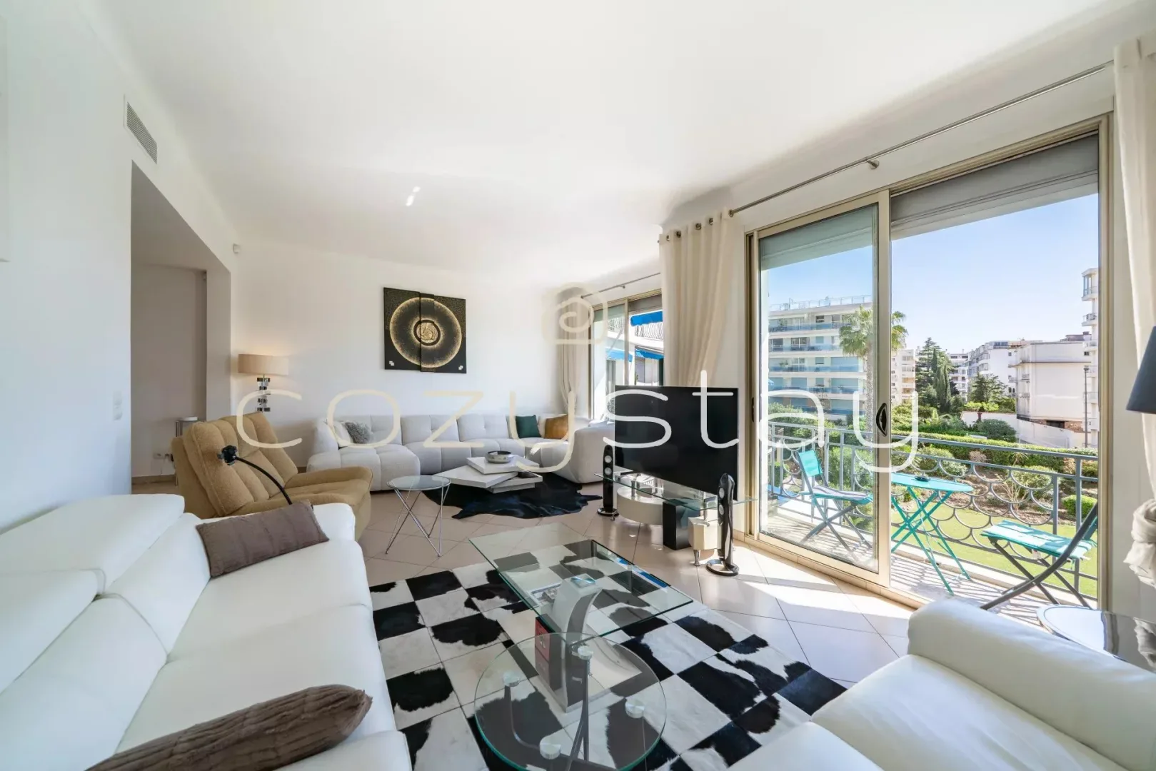 Prestigious Apartment on Cannes Croisette — 3