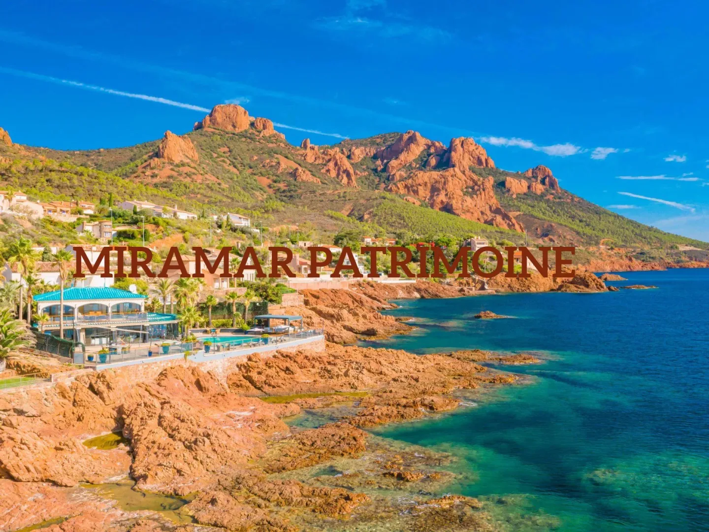 Waterfront Villa with Pool Between Saint-Raphaël and Le TrayasWaterfront villa 224 m² — 1