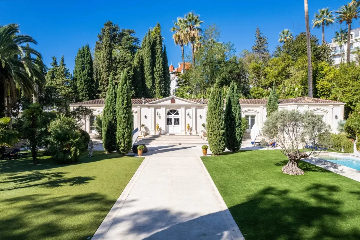 Exceptional Historic Estate in Cannes, Near the Beaches — 4