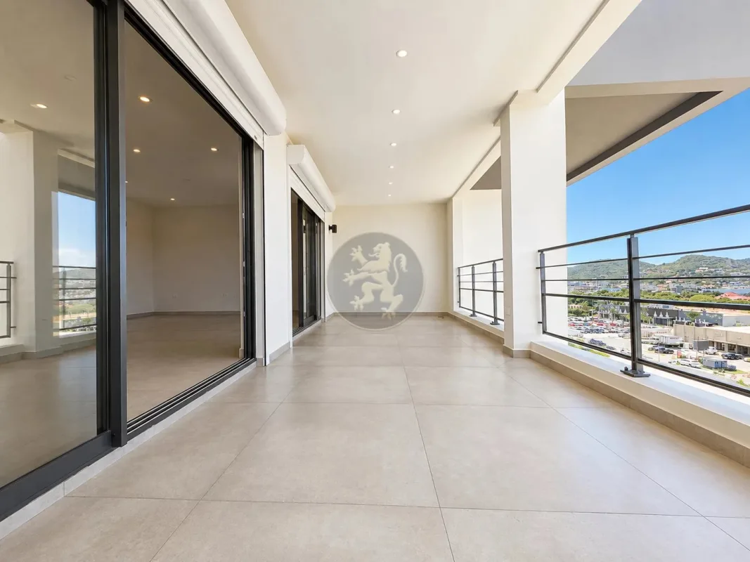 Four Brand-New Residences with Sea Views in Cole Bay, Sint Maarten — 3