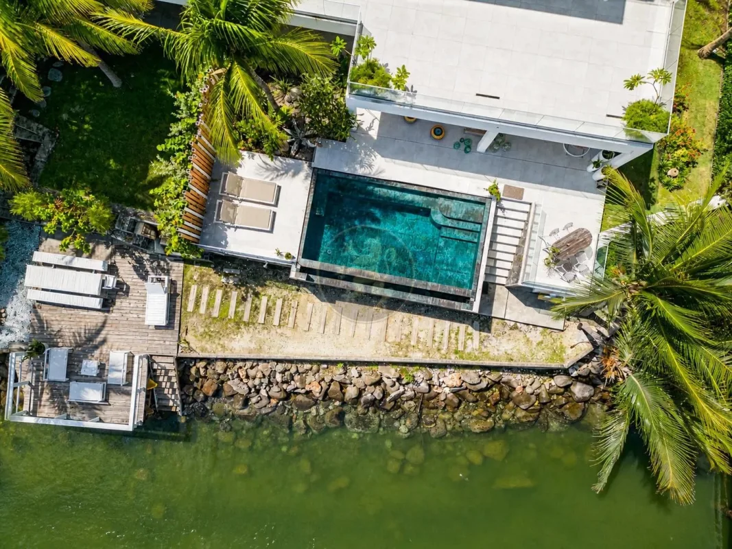 Luxury Villa with Lagoon Access in Cupecoy — 5