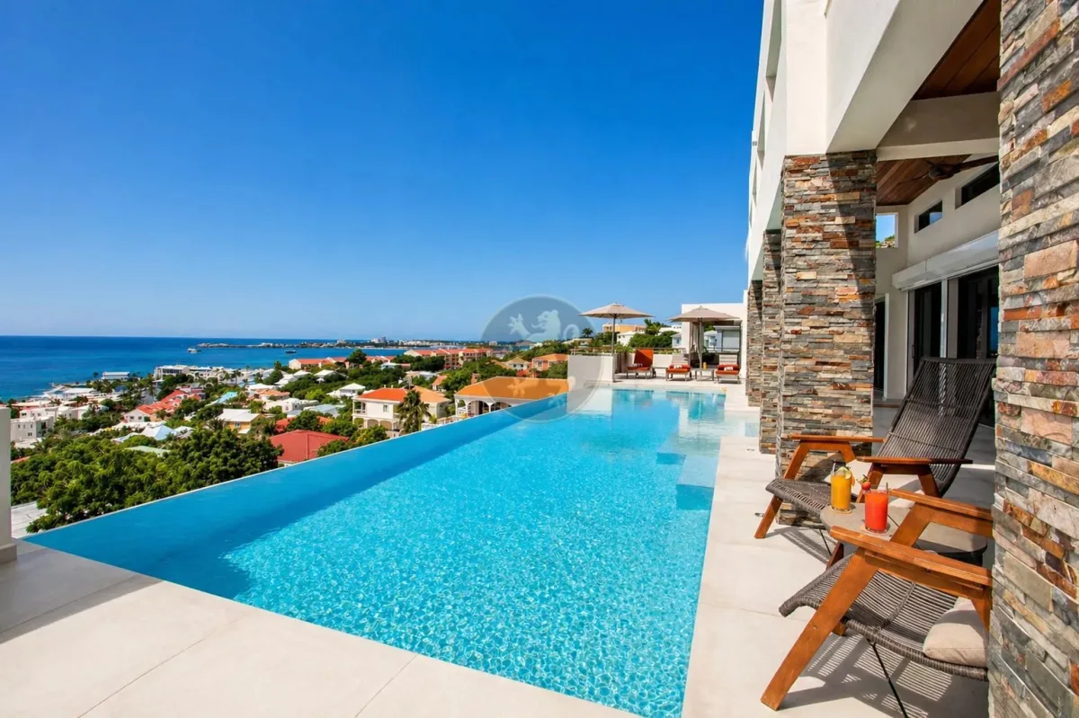 Luxury Villa in Pelican, Saint Martin – Caribbean Art of Living — 2