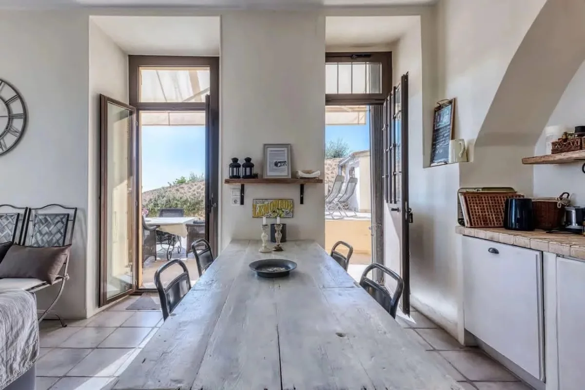 Luxury Apartment with Panoramic Sea Views in Villefranche-sur-Mer — 5