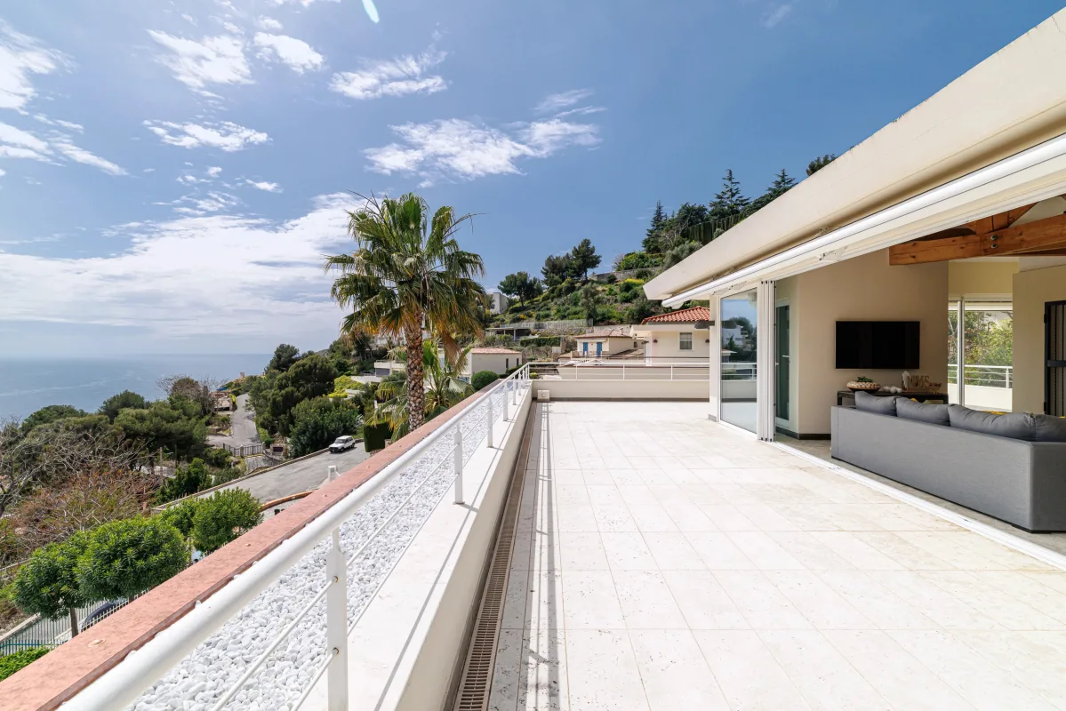 Exceptional Contemporary Villa for Sale in Èze — 5